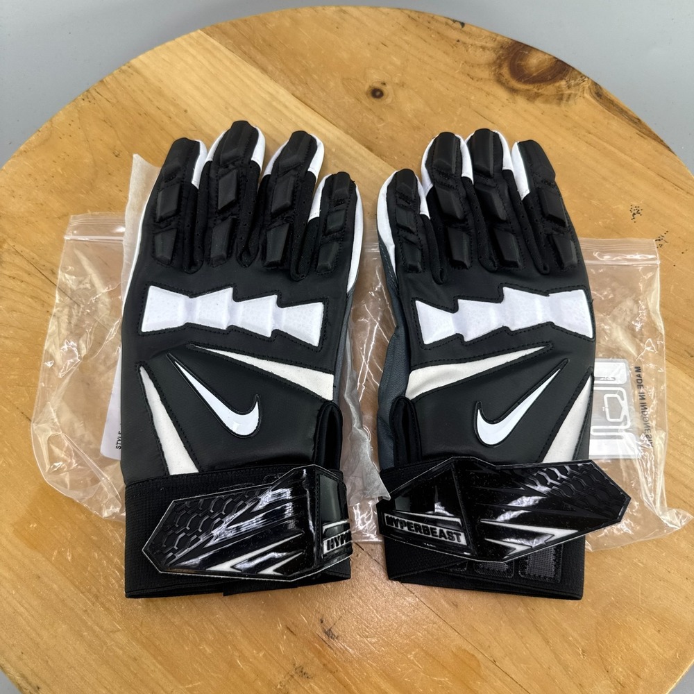 Nike Promo Hyperbeast 2.0 Size XXL NFL Black White Football Gloves Lineman NEW